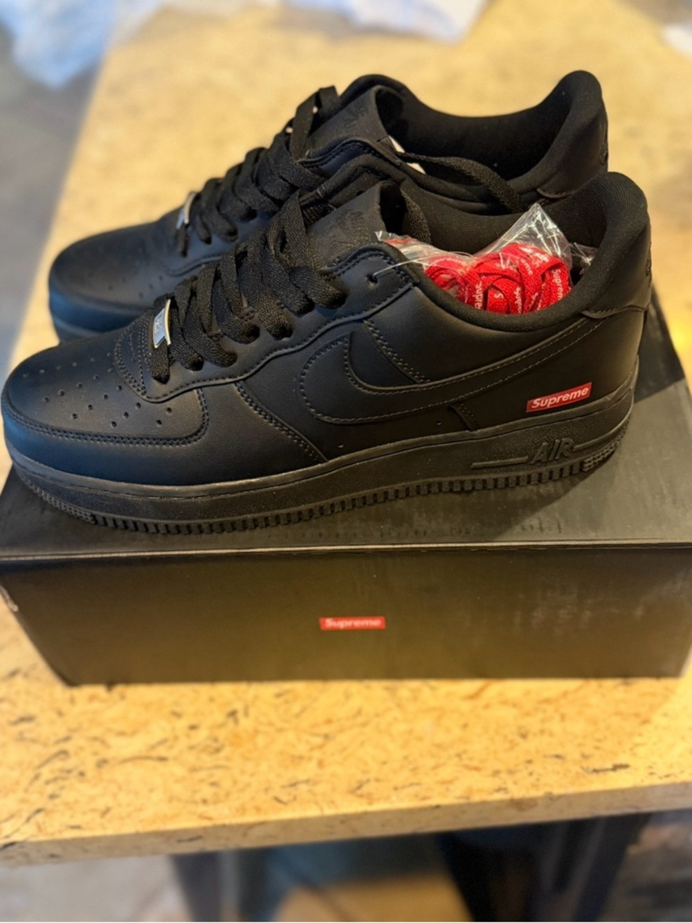 Black Nike x Supreme Airforce 1